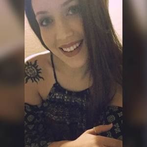 Meet your Posher, Elena